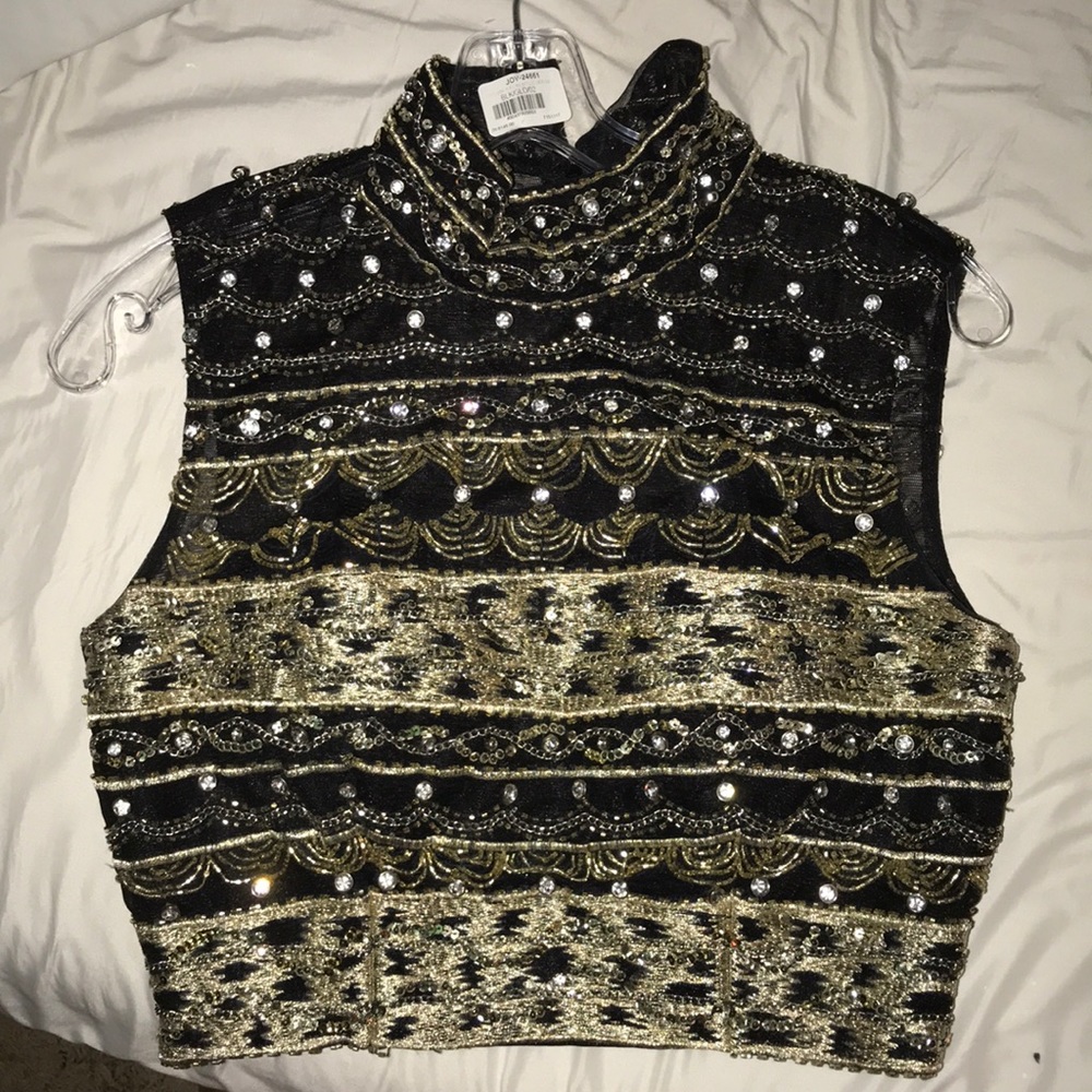 PROM DRESS - Picture 2 of 6